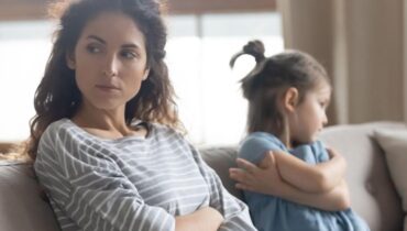 Connexion parent-enfant Développement de l'enfant Éducation Montessori Éducation positive Limites et conséquences Parentalité