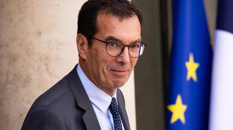 Accident du travail Allocation sociale unique l'aide sociale Pauvreté Prestations sociales Réforme sociale Revenu de solidarité