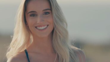 Concours de beauté critiques Jarry polémique Miss Aquitaine Miss France 2016 et ses minis tresses collées Miss Provence scandale