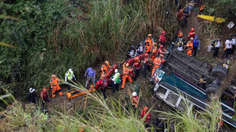 accident Accident routier catastrophe Guatemala Sécurité dans les transports tragédie