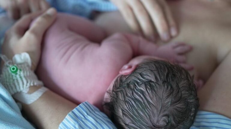 Allaiter son bébé Bienfaits santé grossesse Grossesse abdominale Grossesse extra-utérine Kyste ovarien Rareté médicale