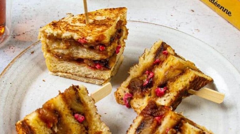 Brioche perdue Crème d'Isigny Dessert Gourmandise Pomme caramélisée Sandwich