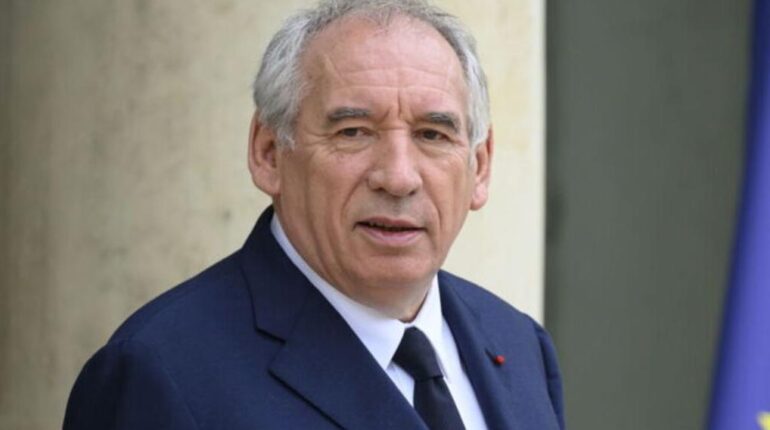 actualité politique France Actualités animales Boissons énergisantes François Bayrou grippe Jean-Paul Belmondo