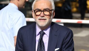 Finances publiques France Télévisions Médias publics Pascal Praud Service Public transparence