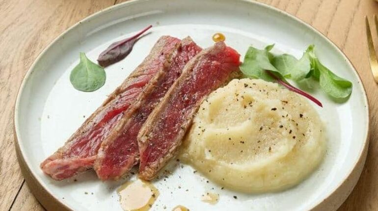 Tataki de bœuf : la marinade aux agrumes et épices douces qui transforme la viande en 2 heures Agrumes Bœuf consommation viande Épices Marinade Recette facile Tataki