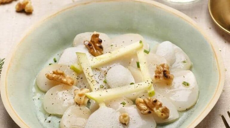 Carpaccio Cuisine française Fruits de mer Noix de Saint-Jacques Pomme caramélisée Recette beauté