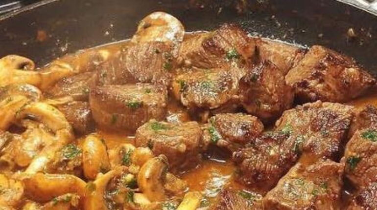 Astuce cuisine Bœuf champignons consommation viande Plat principal Recette facile