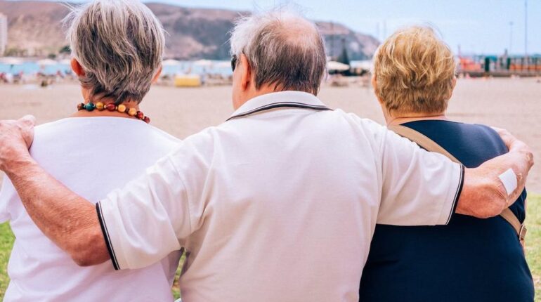 Assemblée Nationale Financement retraites inflation pensions comparatives revalorisation