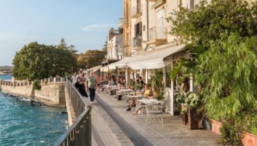 Austérité budgétaire Cinéma Italien Cumul Emploi-Retraite Expatriation mer Méditerranée Portugal