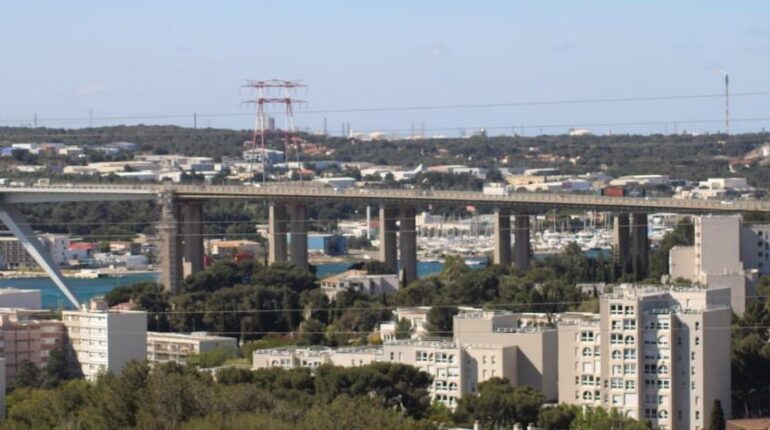 Viaduc de Martigues : un enfant de 2 ans meurt dans une collision avec un poids lourd, le père légèrement blessé accident Martigues Poids lourd tragédie Viaduc