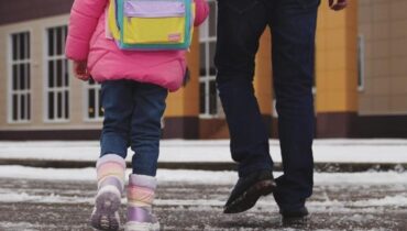 Absences Accident du travail Chutes de neige Code du travail Droits des parents famille pour le passage aux urgences