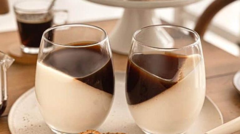 café Desserts Gâteau au yaourt Panna cotta Recette américaine Technique culinaire 