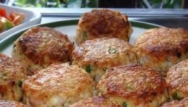 Crab cakes Cuisine maison Fruits de mer Inspiration restaurant Old Bay Recette beauté