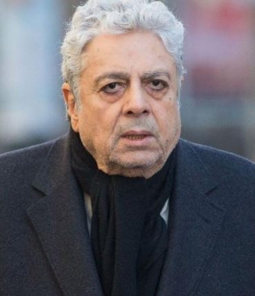 Enrico Macias brisé par l&rsquo;antisémitisme en France : « Il y a des musulmans qui sont aussi affectés par ces événements »