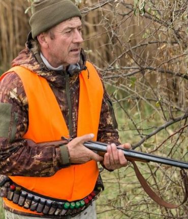 Accident de chasse dans l&rsquo;Eure : un homme de 52 ans meurt après avoir trébuché sur des barbelés, son fusil se déclenche