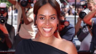 actualité politique France Actualités people Amel Bent C à vous humour interview