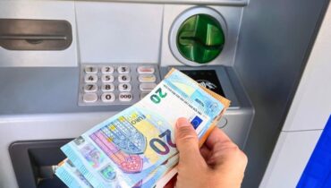 Accessibilité Banque centrale européenne Biotechnologie Distributeurs automatiques Réglementation Venin d'abeille