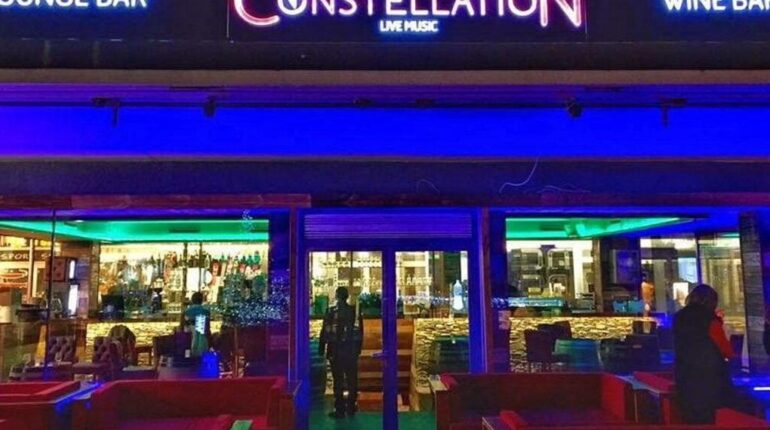 Incendie du Constellation : 14 jeunes hospitalisés dont certains brûlés à plus de 60%, l’enquête se concentre sur la mousse inflammable du plafond Brûlures d'estomac Commission d'enquête Discotèque Incendie Mousse inflammable Sécurité incendie