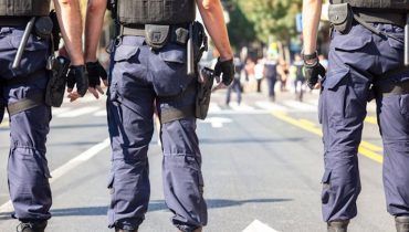 abattu par la police accusent la France Code de la sécurité sociale Collectifs citoyens Insécurité Manifestation 