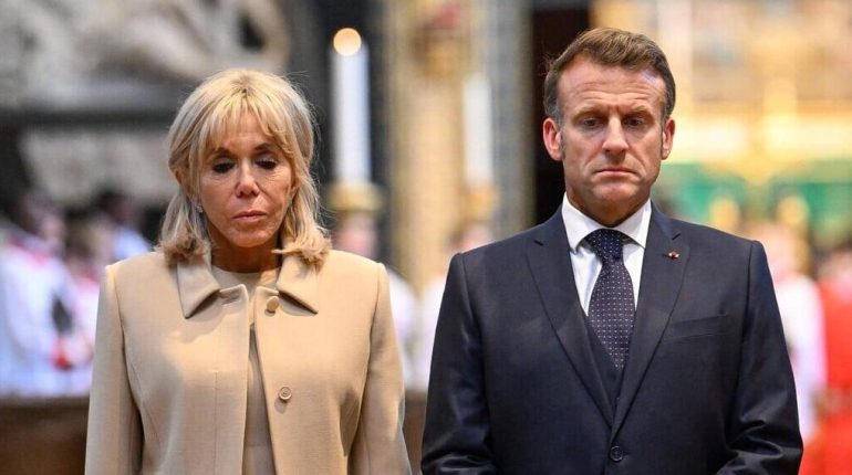 10 signes qui montrent qu'une relation amour Brigitte Macron Écriture Emmanuel Macron théâtre 