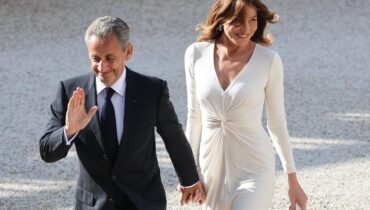 Abus de pouvoir Affaire Cap Nègre Cap Nègre Carla Bruni Nicolas Sarkozy Raccordement égout