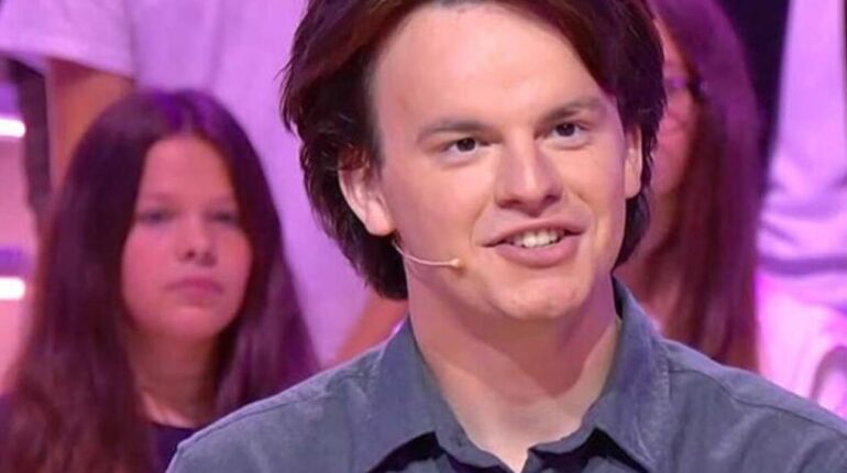 Altruisme champion des 12 coups de midi Dons Jeux télévisés Revenu de solidarité Secours populaire