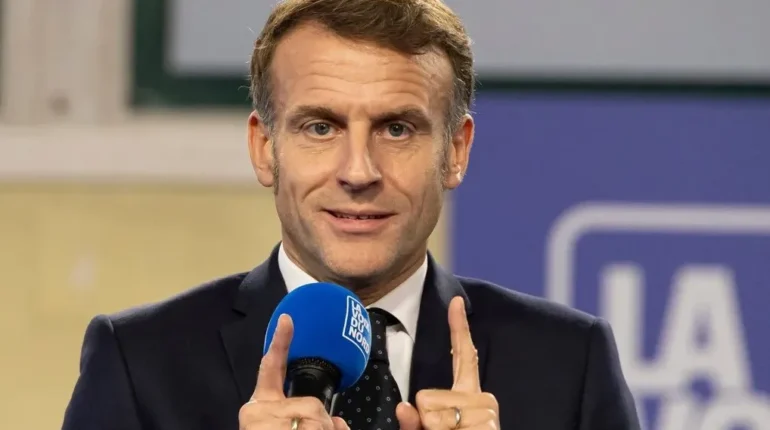 accusent la France actualité politique France Code de la sécurité sociale Élections présidentielles Emmanuel Macron menaces