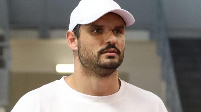 Actualités people Fausses relations Florent Manaudou Influenceurs Lola Dumenil reconstruction après rupture