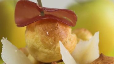 Apéritif Bacon Boules de fromage Gâteau aux pommes Gougères Recette américaine 