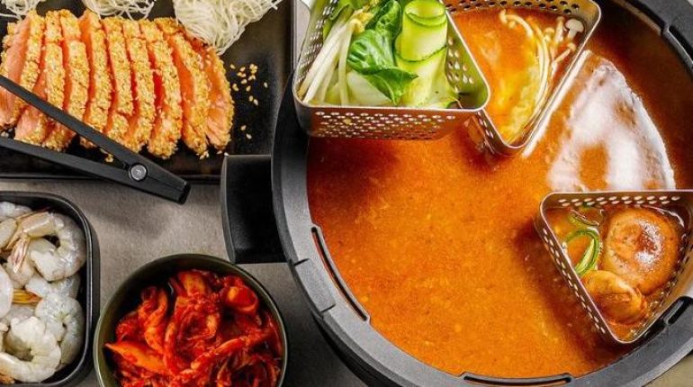 Fondue chinoise misogynie Porcelaine Recette américaine sauces industrielles Saumon fumé Umami 