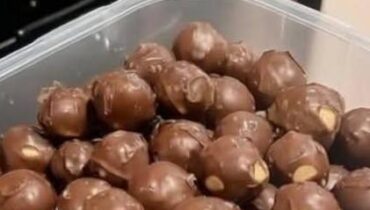 Barres chocolatées Beurre de cacahuète Butterfinger Dessert Dessert sans cuisson Recette facile