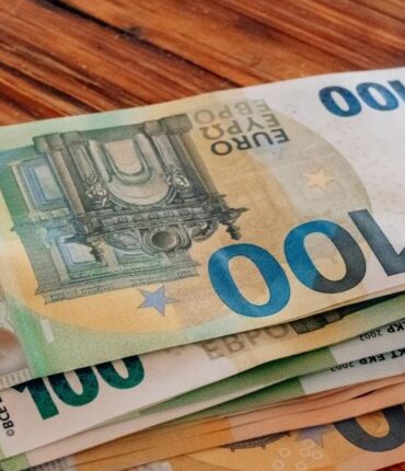 Prime de Noël : la CAF verse 152 à 320 euros en janvier aux nouveaux bénéficiaires du RSA inscrits en décembre