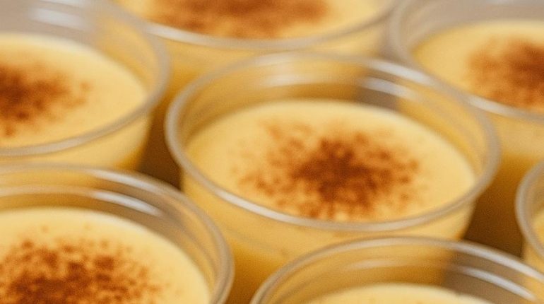 Crème dessert maison : la recette express vanille-cannelle qui remplace les pots industriels Cannelle Crème dessert Cuisine rapide Dessert maison Recette facile Vanille