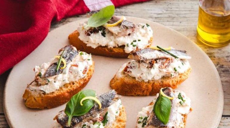 allocation de rentrée scolaire Apéritif Crostinis Cuisine rapide Recette américaine Sardines 
