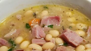Astuce cuisine Haricots Blancs Jambon Plat réconfortant Recette beauté Soupe