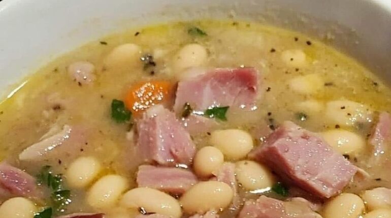 Astuce cuisine Haricots Blancs Jambon Plat réconfortant Recette beauté Soupe
