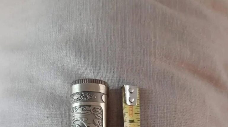 Antiquités Collections Curiosités Laiton Marché aux puces Objets mystérieux