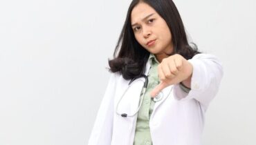 accusent la France Bienfaits santé Cabinet médical Grève de la faim Mobilisation Ordre des médecins