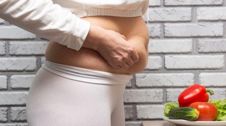 Graisse abdominale : pourquoi éliminer le sucre et dormir à 22h30 transforme votre métabolisme Apnée du sommeil Graisse abdominale Hygiène de vie Métabolisme perte de poids Plats sucrés