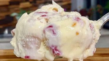 Pudding fraises-biscuits : la recette rapide qui réconcilie gourmandise et légèreté Pudding fraises-biscuits : la recette rapide qui réconcilie gourmandise et légèreté