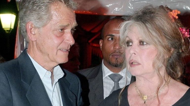 Actrice française Bernard d'Ormale Brigitte Bardot deuil familial Dîner en famille la cause animale Nicolas Bardot 