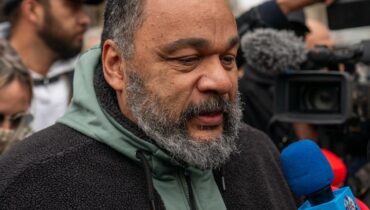 Alpes-Maritimes Dieudonné les policiers et les gendarmes liberté d'expression Ordre public Spectacle interdit