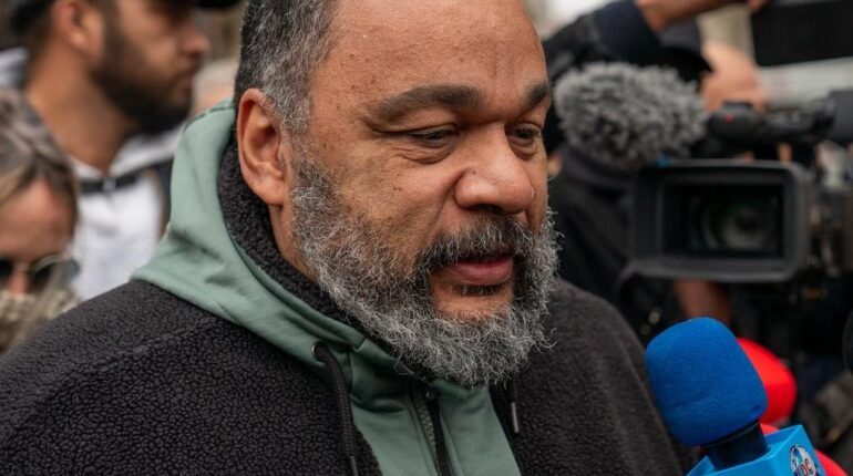 Alpes-Maritimes Dieudonné les policiers et les gendarmes liberté d'expression Ordre public Spectacle interdit