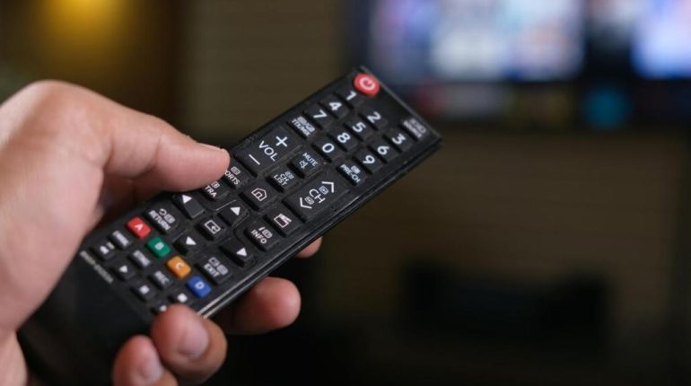 Actualités locales Actualités médias Fermeture Hauts-de-France Télévision régionale Wéo 