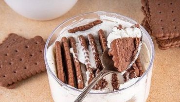 Cheesecake salé Crème dessert Cuisine facile Dessert sans cuisson Gâteau au yaourt Recette américaine TikTok 