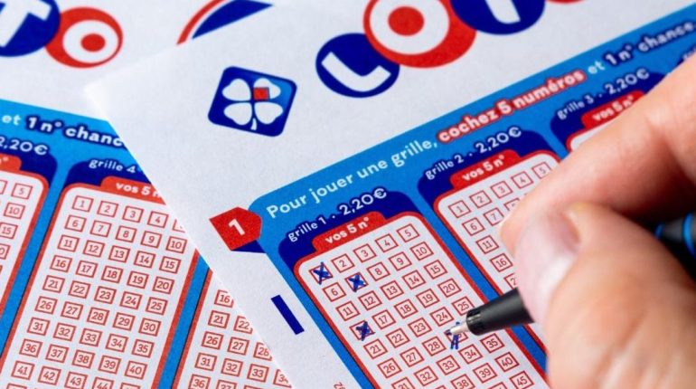 Argent de poche Choix personnel Finance personnelle Investissement Loterie Sécurité financière 