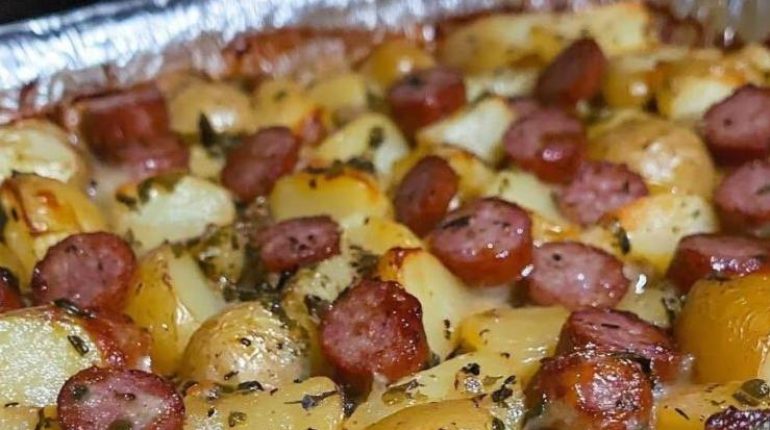 Cuisine facile Jus de fruits et légumes Plat principal Pommes de terre Recette américaine Rougail Saucisse 