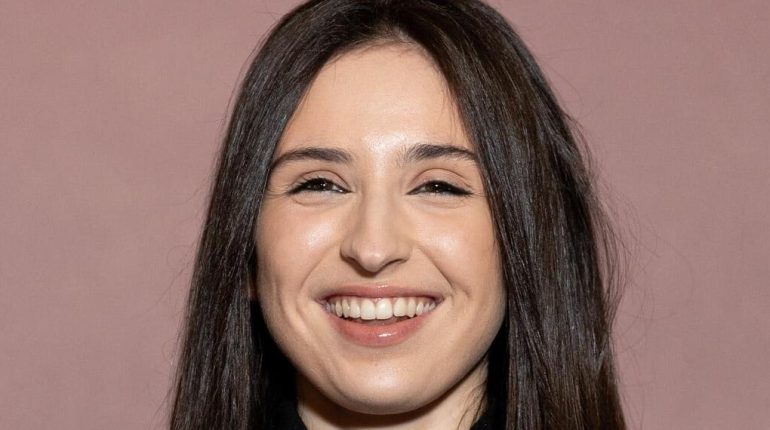 Actualités musique allergie à l'eau Ambre Chalumeau artiste Demi-finale Émission de télé-réalité Star Academy 