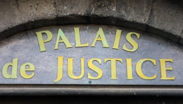 Agression allergie adolescence Dijon éducation injustice Tribunal 