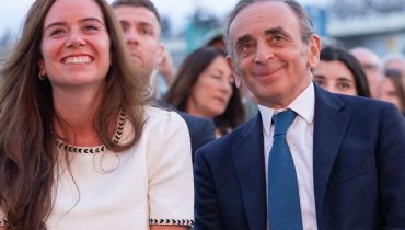actualité politique France Actualités animales Dîner en famille Éric Zemmour Plus de respect de la vie privée Sarah Knafo 